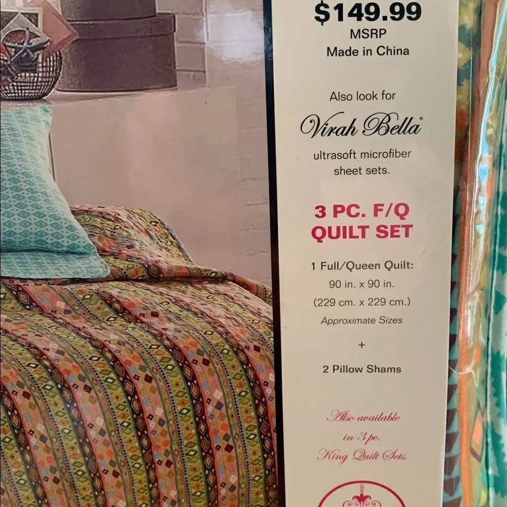 Quilt Bedding Set in Full/Queen by Virah Bella